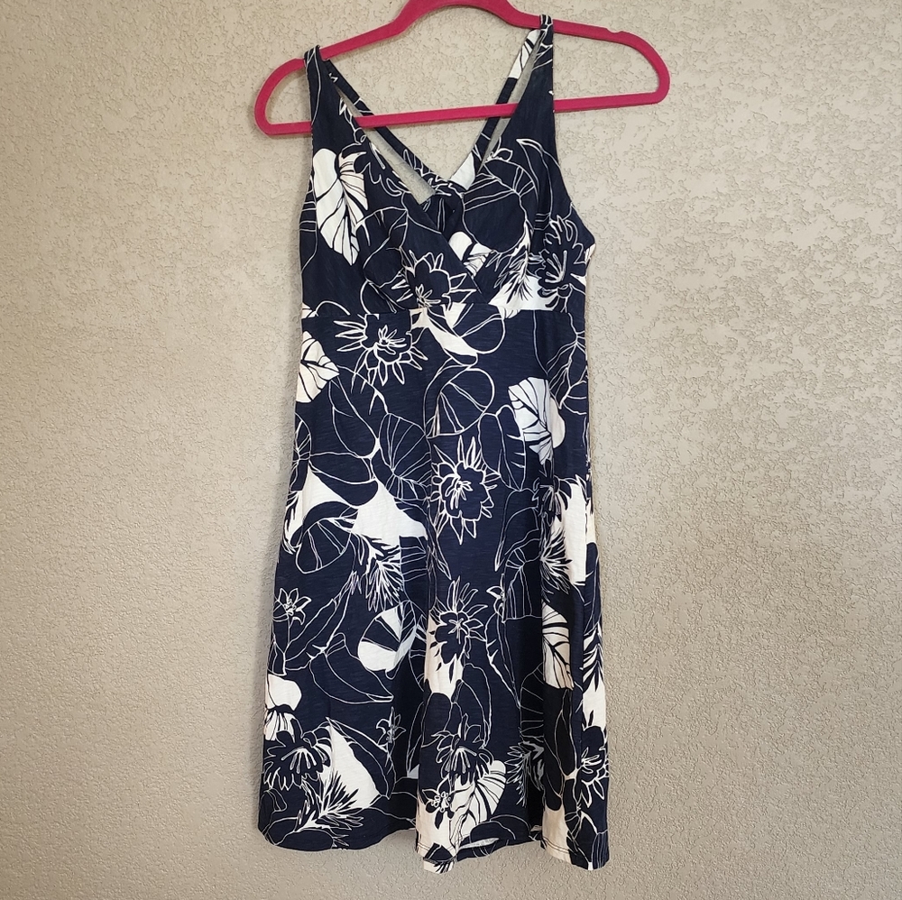 Patagonia criss cross back size Medium